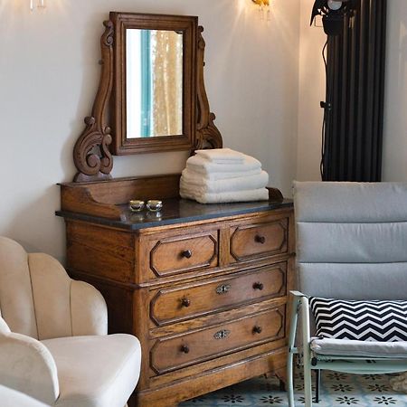 Suite Sul Lago 内米 外观 照片