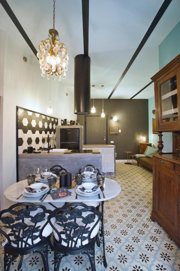 Suite Sul Lago 内米 外观 照片